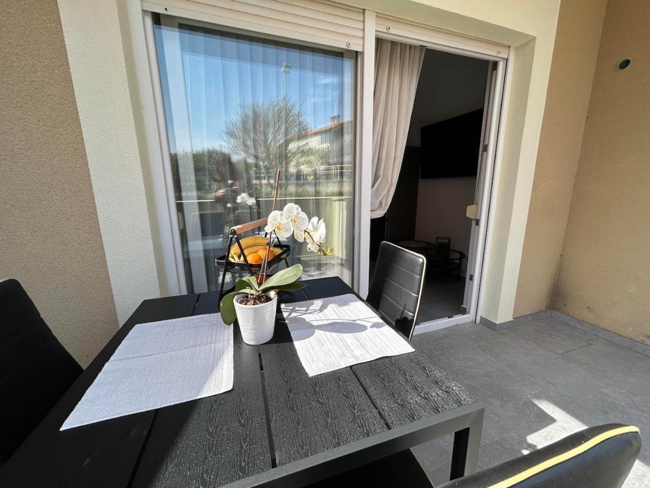 Apartment Diva Zambratija  Eksteriør billede